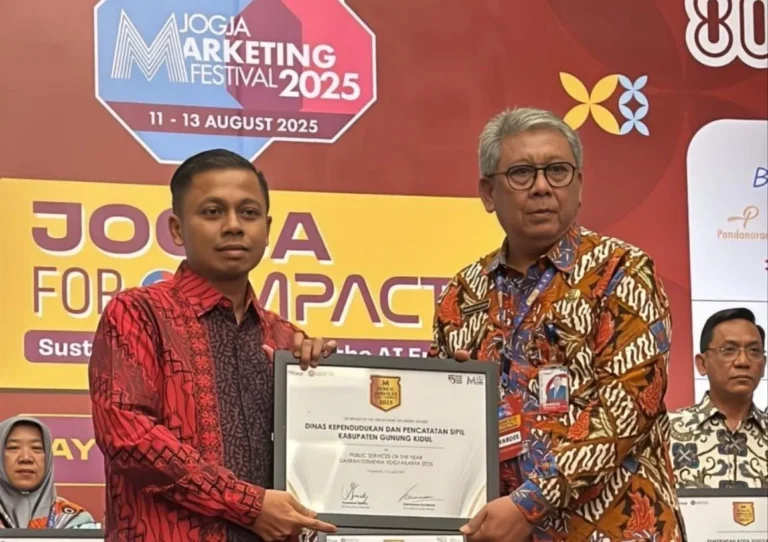 Dukcapil Gunungkidul Borong Penghargaan di Jogja Marketing Festival 2025