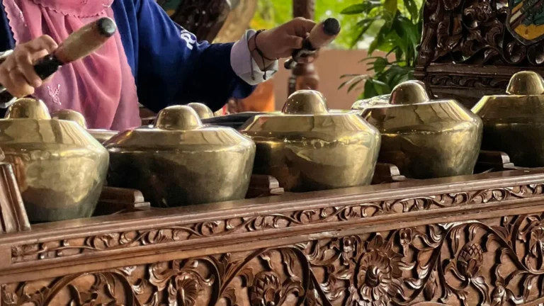 Peran Seni Gamelan sebagai Media Komunikasi Spiritual dalam Tradisi Jawa