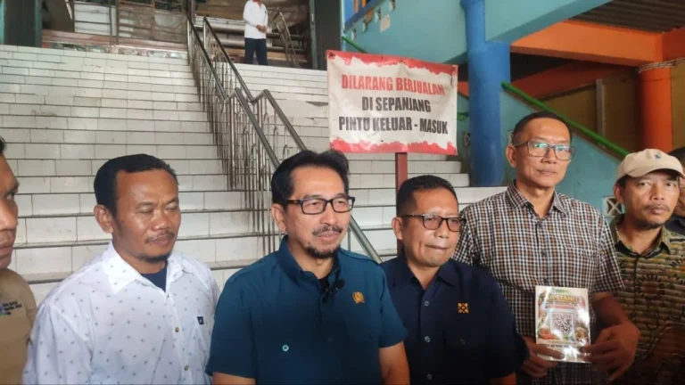 Pemerintah Siapkan Strategi DMO 100 Persen Minyak Kita untuk Bulog, Harga Diproyeksi Semakin Stabil