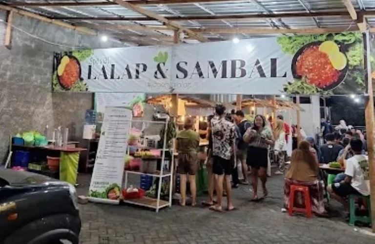 Kuliner Malam Jogja, 8 Rekomendasi Tempat Makan Lalapan dan Penyetan dengan Sambal Pedas di Jogja, Harga Mulai Rp7 Ribuan